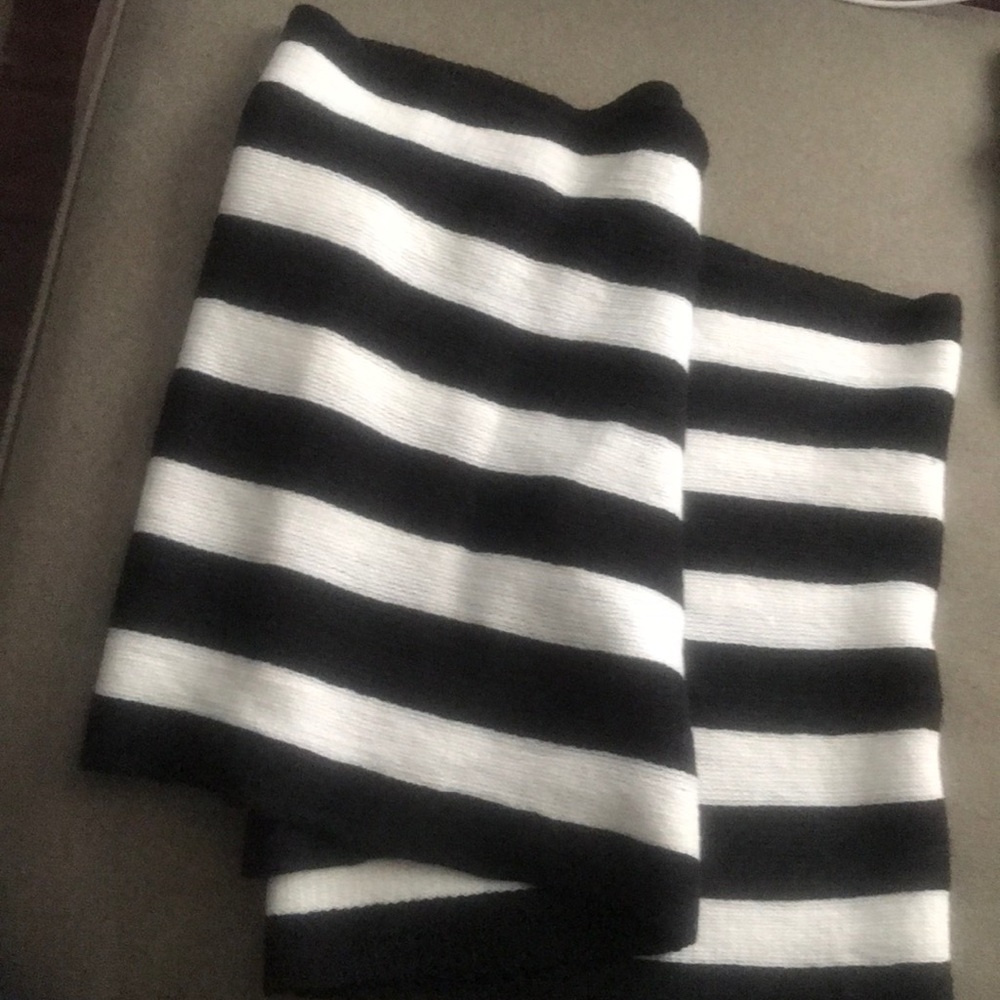 Black and white stripe infinity scarf